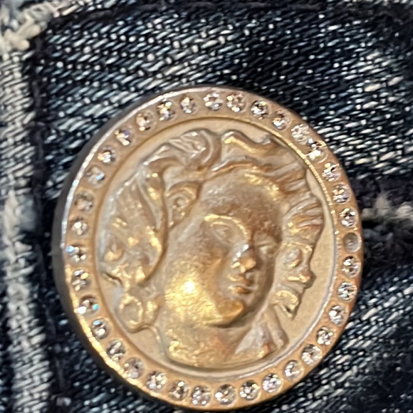 IMMORALITY JEANS Size 27 not worn much. Good shape. Color is still vibrant. - Picture 14 of 15